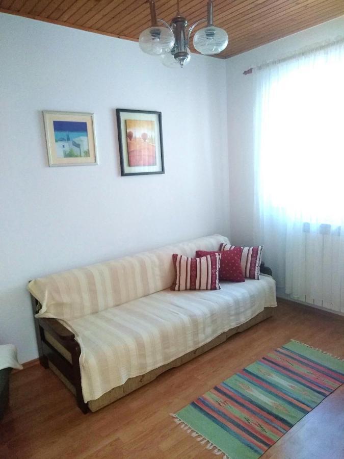סנג' Apartman Martin מראה חיצוני תמונה