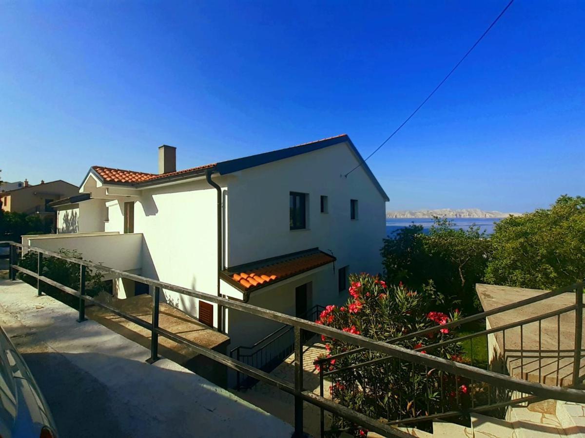 סנג' Apartman Martin מראה חיצוני תמונה